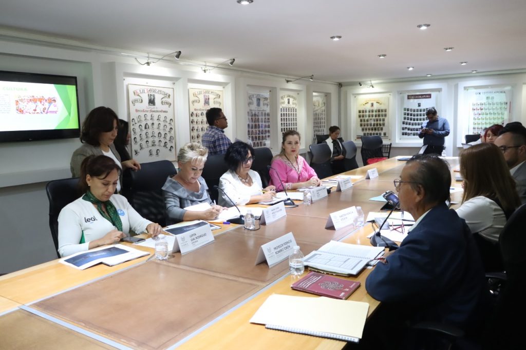 Comisión de Transportes y Movilidad presenta Informe Anual de Actividades