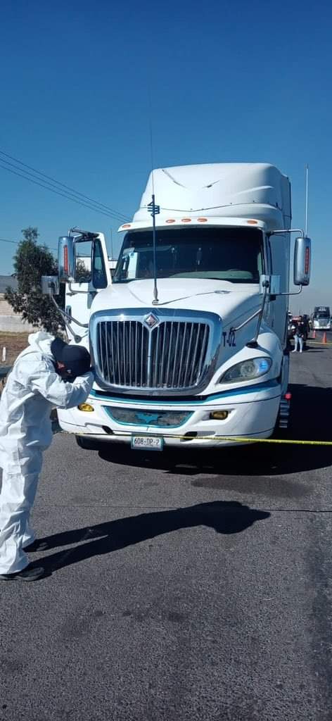 Asesinan a conductor de camión en un intento de asalto sobre la autopista Puebla-Orizaba