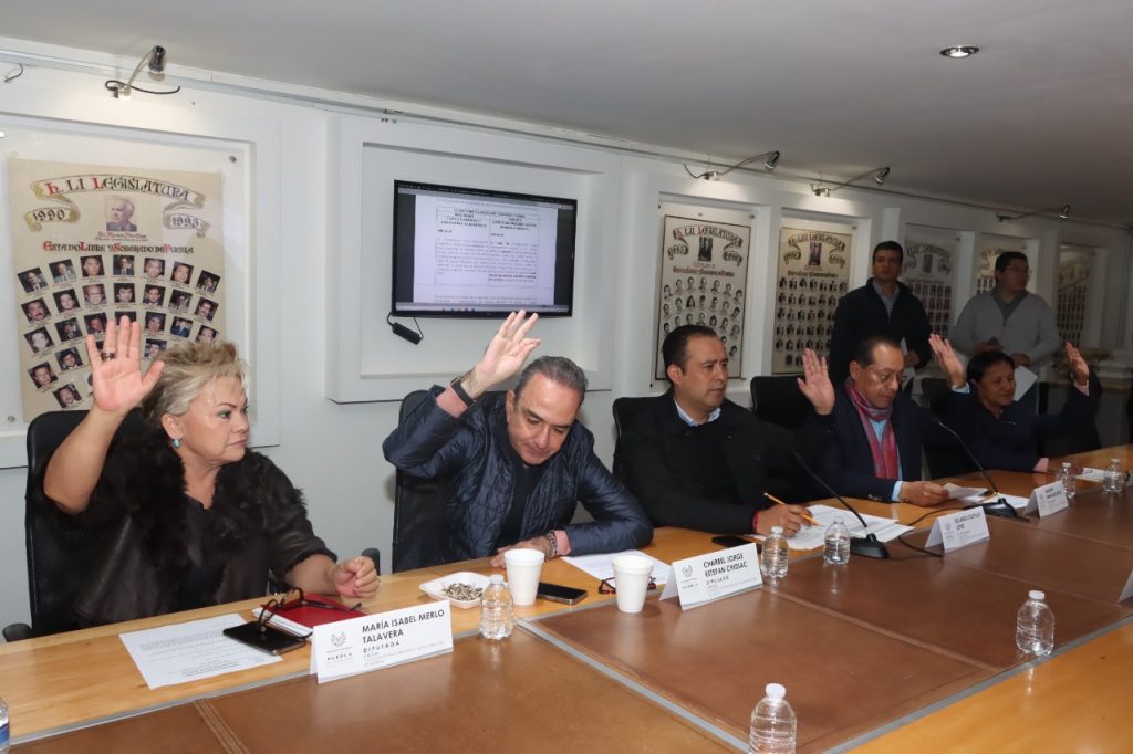 Inhabilitación de servidores públicos será acorde a la falta cometida, aprueban en Comisión del Congreso