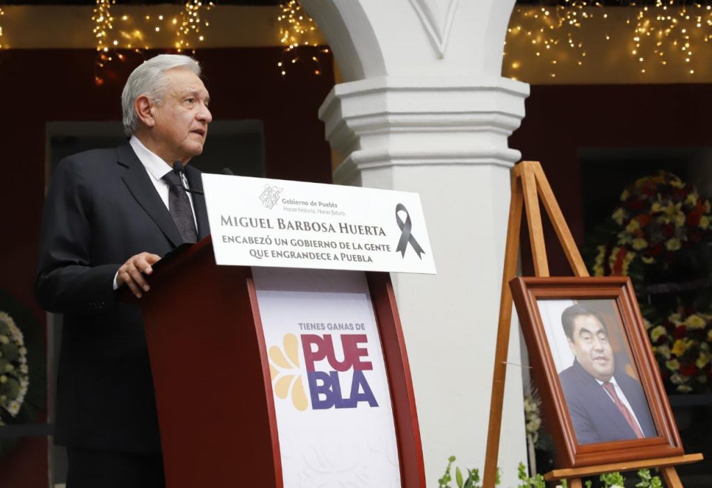 AMLO asegura que Miguel Barbosa hizo un buen gobierno