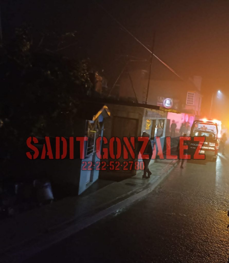 Dentro de un bar asesinan a 3 mujeres en Hueytamalco