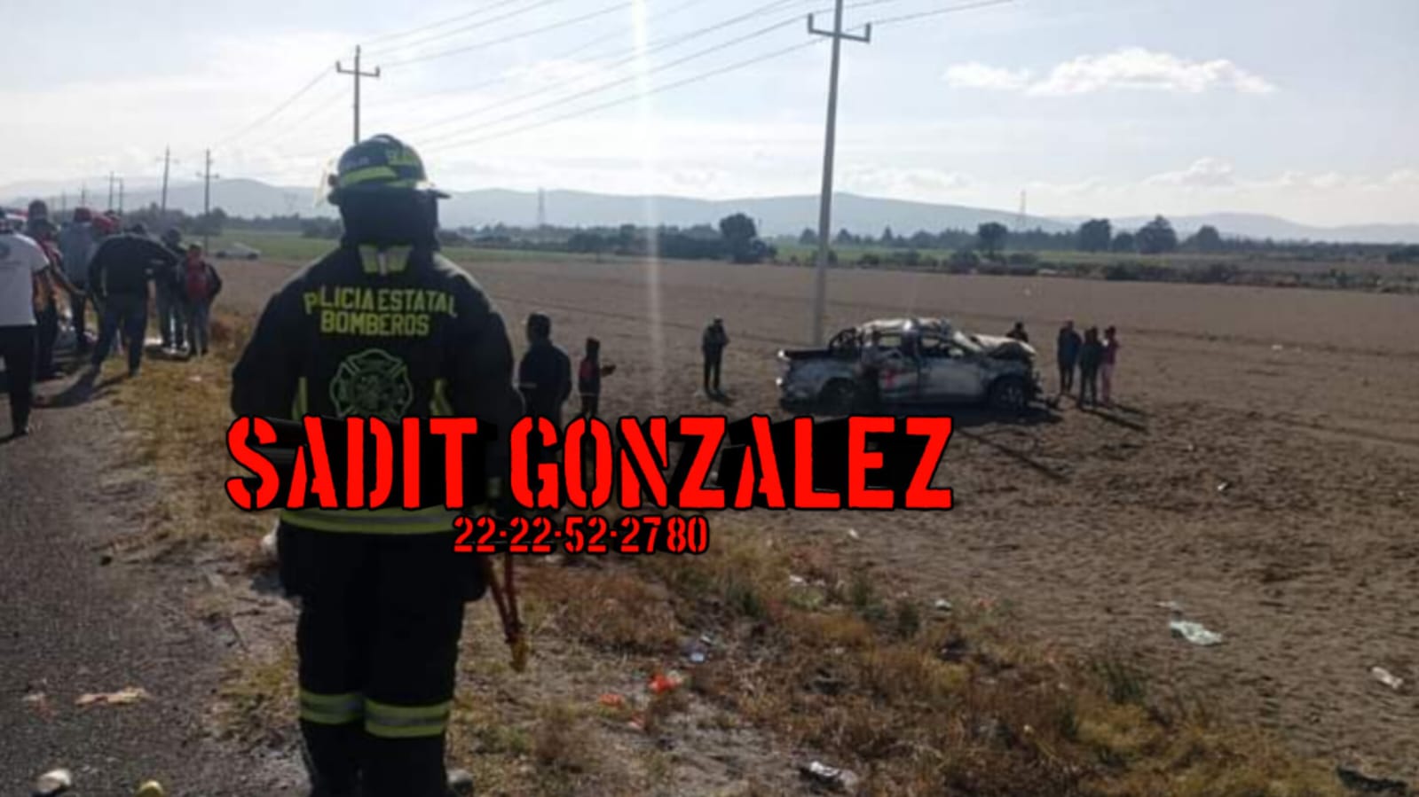 Dos niñas graves y 4 adultos en volcadura sobre la carretera Esperanza-Azumbilla