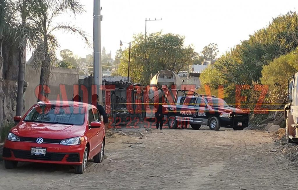 Maniatado y con tiro de gracia hallan cadáver de hombre en San Andrés Cholula