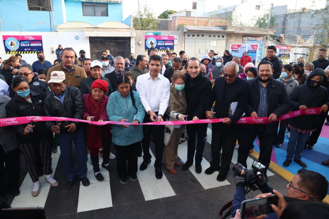 Eduardo Rivera entrega la rehabilitación de la calle 103 A oriente