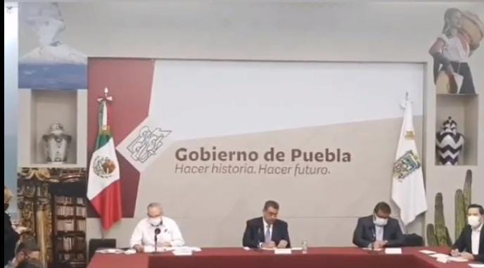 Video desde Puebla: ¡Vuelve el cubreboca obligatorio!, el gobierno estatal anunció el decreto correspondiente