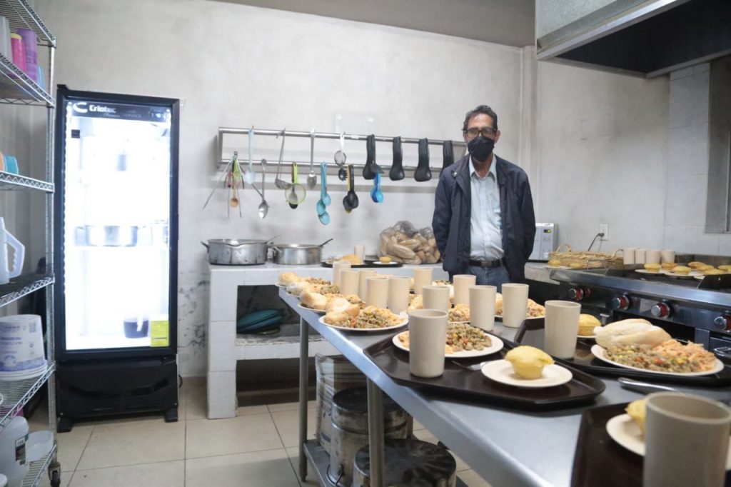 ¡No se arriesgue al frío y hambre!, el dormitorio del DIF municipal ofrece cama y comida gratuitas