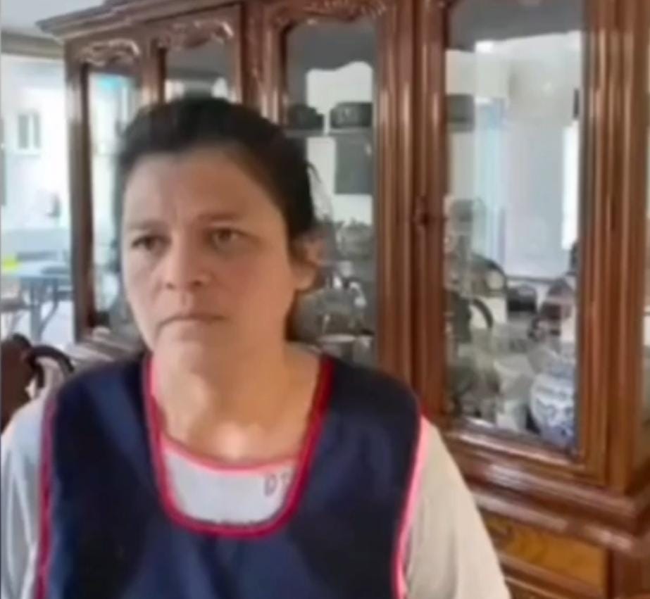 Video: Empleada doméstica roba caja fuerte con 1 millón de pesos y joyas en Lomas de Angelópolis