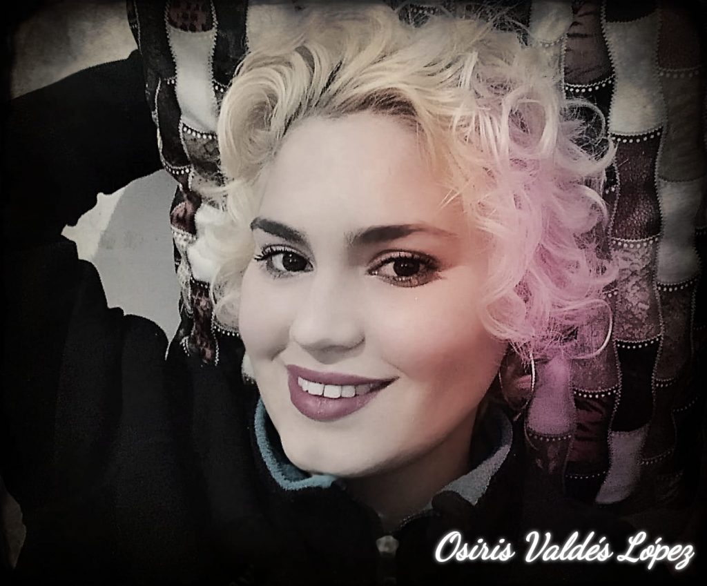 ¡Feliz Navidad y un próspero año de felicidad!