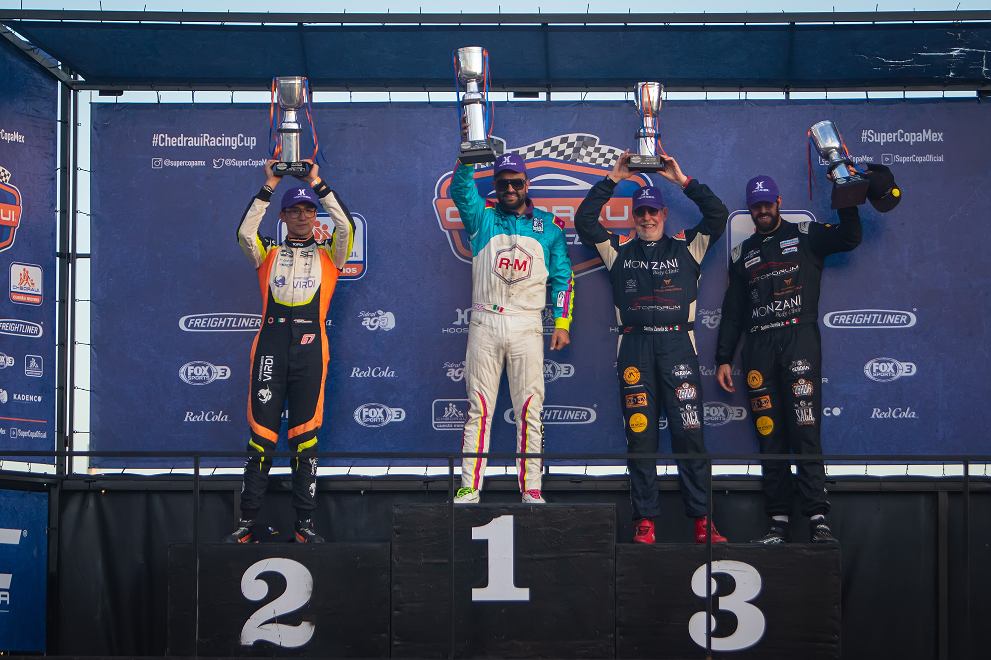 Triunfo y podio para Rogelio “Keko” Pérez y el Shamrock Racing, en final de la Gran Turismo México Pro 2