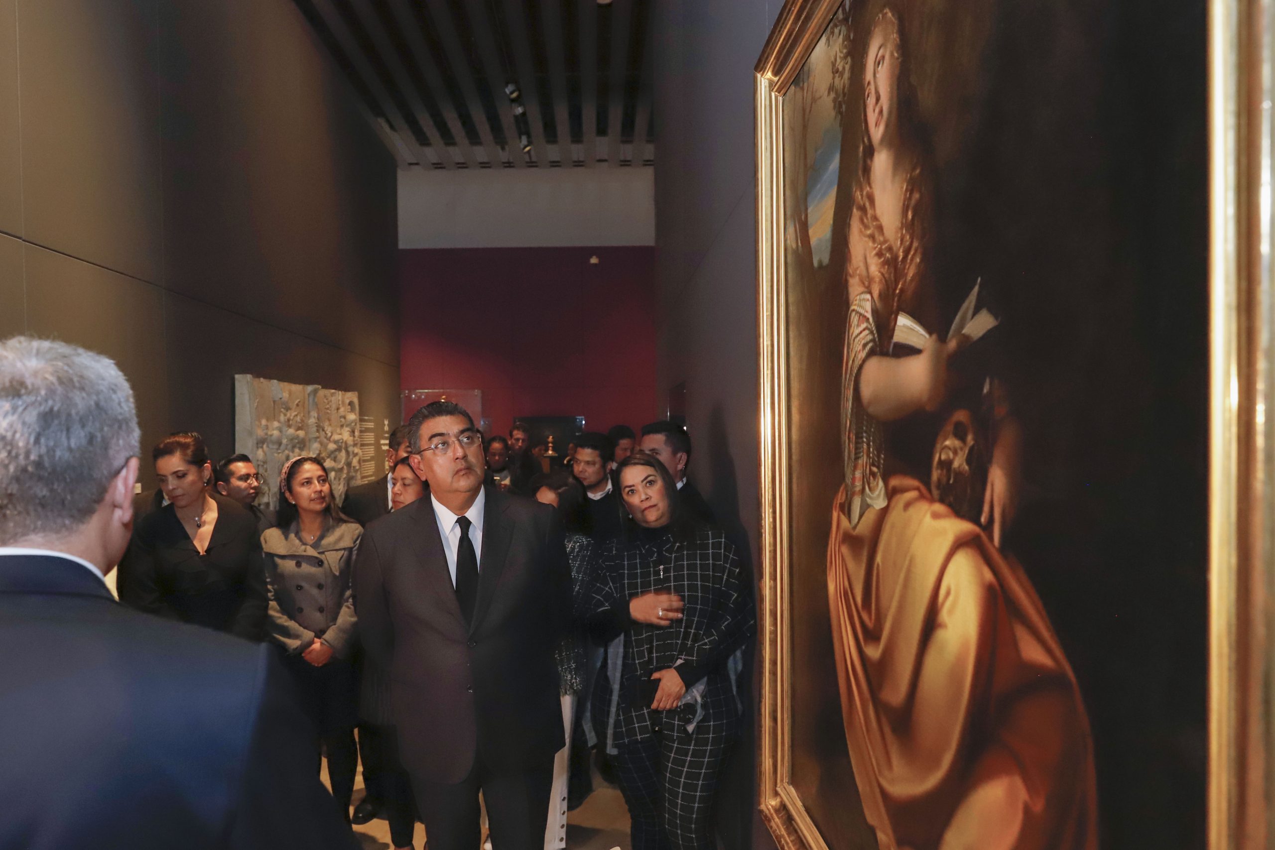 “Descubriendo el Vaticano”, exposición inaugurada por el gobernador Céspedes Peregrina en el Museo Barroco