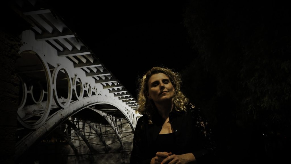 Hanne Tveter, vocalista noruega de Jazz fusión, presenta “Miel y sal”, su tercer tema junto a Diego Amador