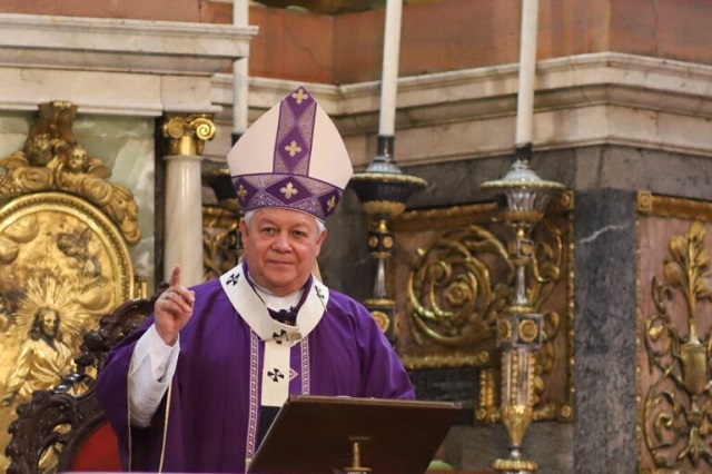 Pide arzobispo de Puebla por la estabilidad de Puebla tras el paso de seis gobernadores 