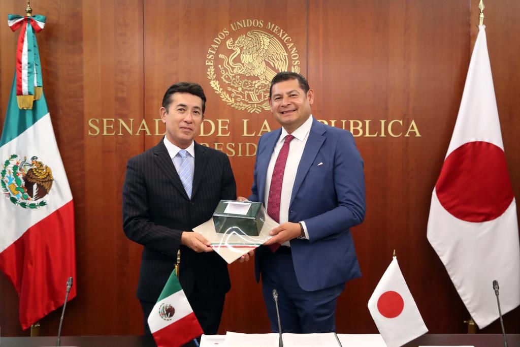 Armenta fortalece relaciones diplomáticas con Embajada de Japón