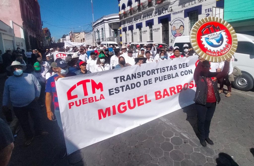 Hasta el priísta Leobardo Soto se sumó a la marcha de hoy por la 4T