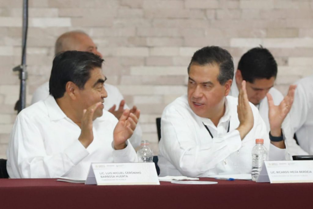 Miguel Barbosa asistió a reunión nacional de seguridad con el presidente AMLO