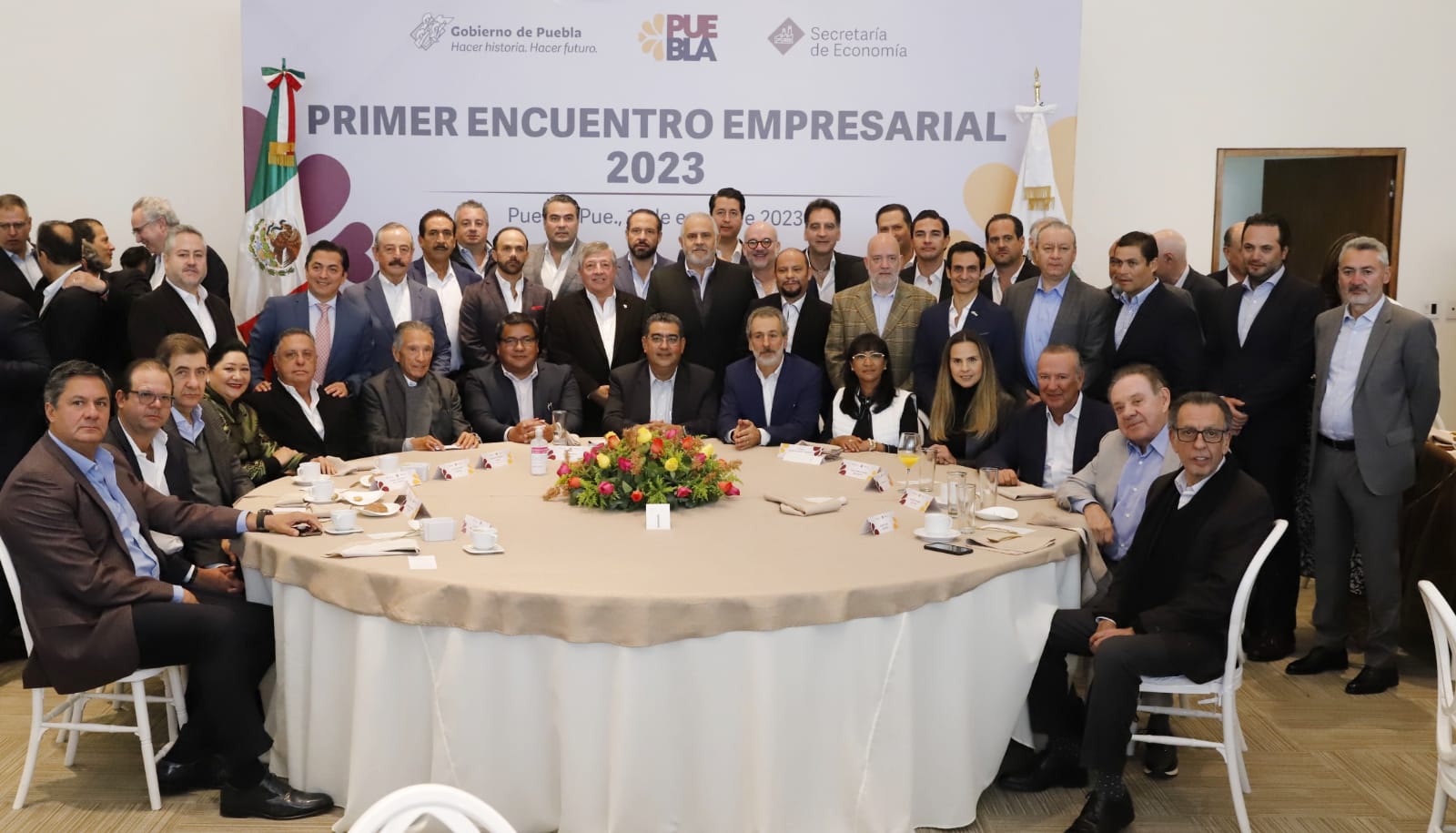 Fotonota: Gobernador Sergio Salomón Céspedes Peregrina presidió el Primer Encuentro Empresarial 2023