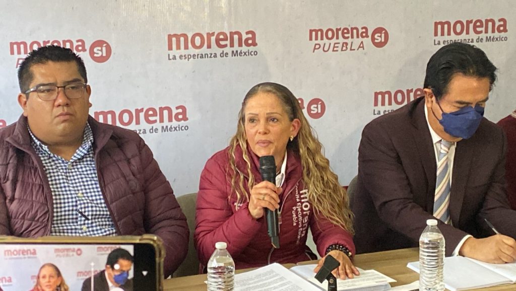 Video desde Puebla: Que Aristóteles Belmont regrese…lo que se llevó de Morena, pidió Olga Romero