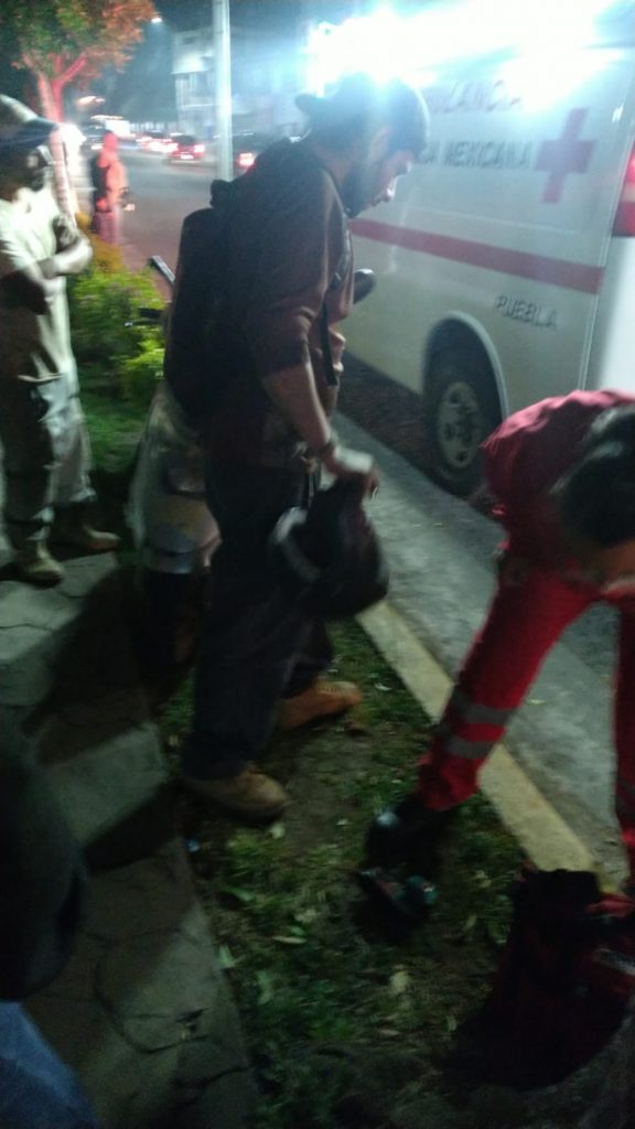 Desde Huauchinango: Joven sufre accidente en motoneta