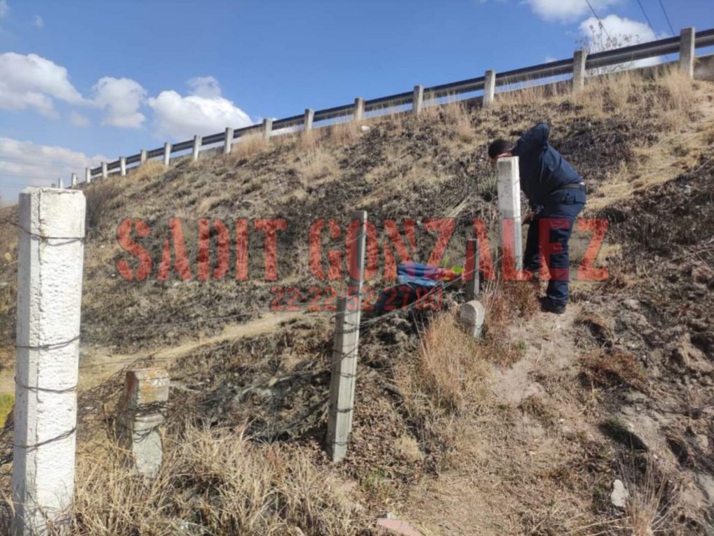 Ejecutado con narcomensaje en Acajete