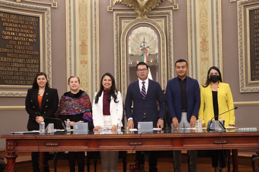 Comparece ante el Congreso del Estado, la titular de la Secretaría de Igualdad Sustantiva  