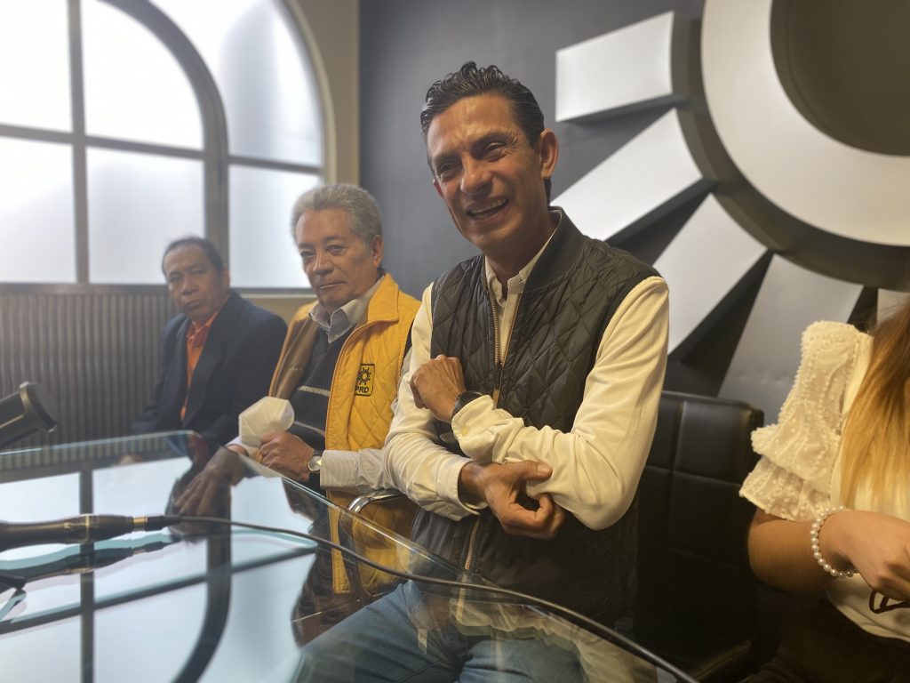 Espera líder del PRD llamado para reunión con el gobernador Céspedes