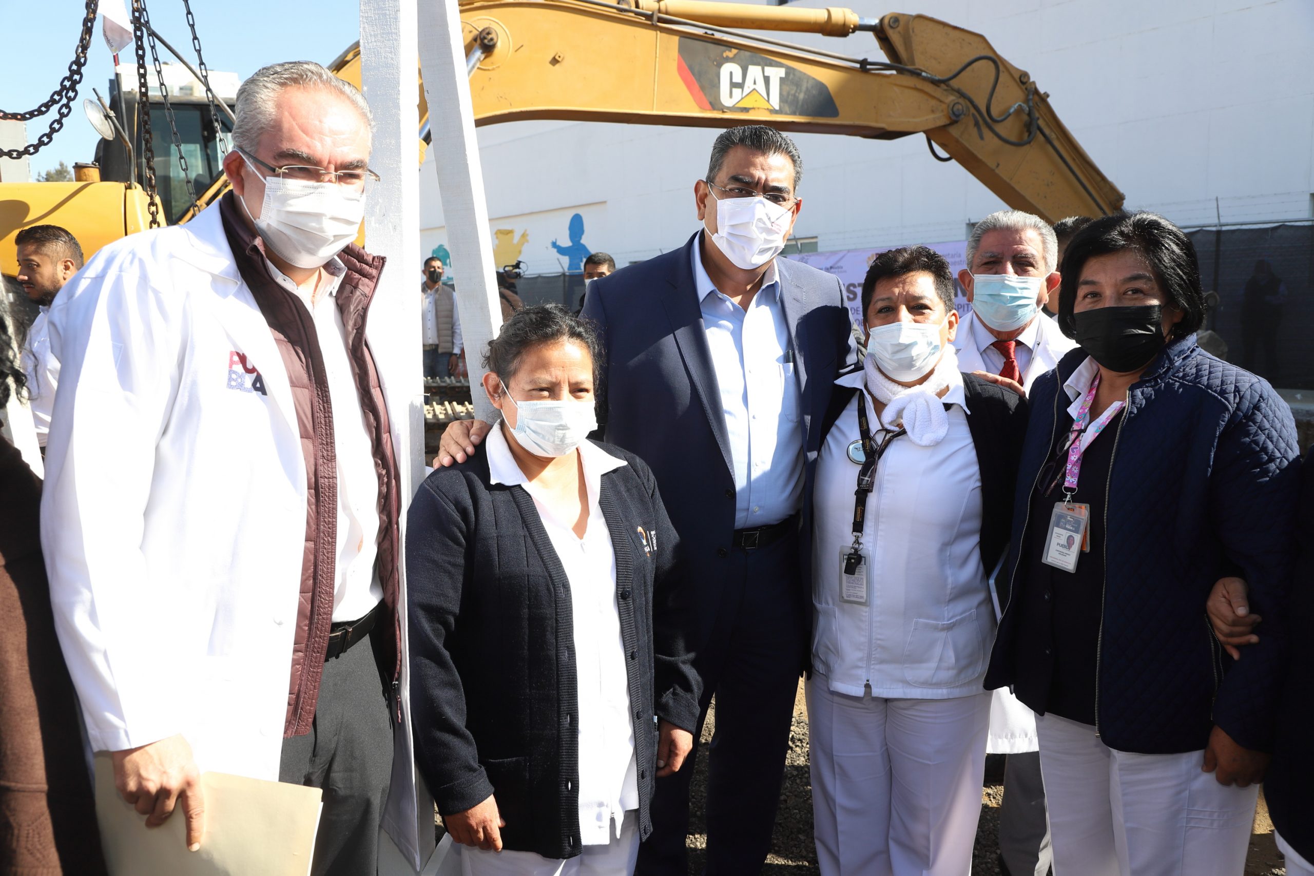 Video desde Puebla: Sergio Salomón Céspedes inicia construcción de unidades de Oncología y Cardiología en el HNP