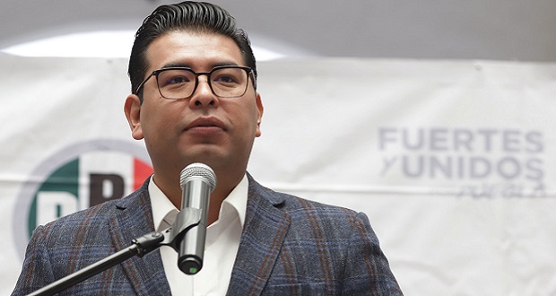 Néstor Camarillo quiere echar del PRI al dirigente en Puebla capital, Sebastián Hernández