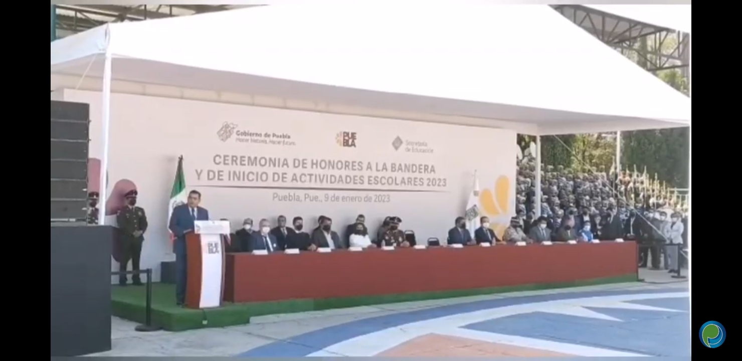 Video desde Puebla: Gobernador Céspedes encabeza ceremonia por reinicio de clases