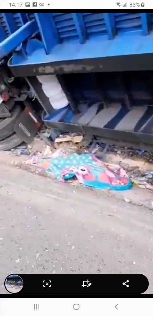 Video desde Puebla: Reportan un fallecido por accidente en la Cuacnopalan-Oaxaca