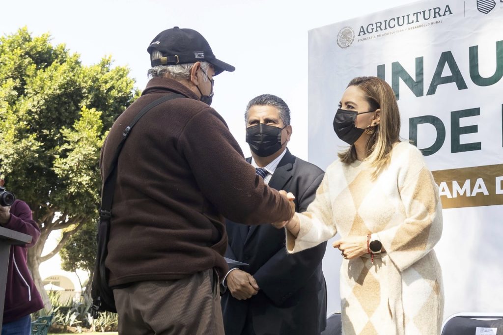 Inauguran nueva tienda de leche liconsa en la cabecera de San Pedro Cholula