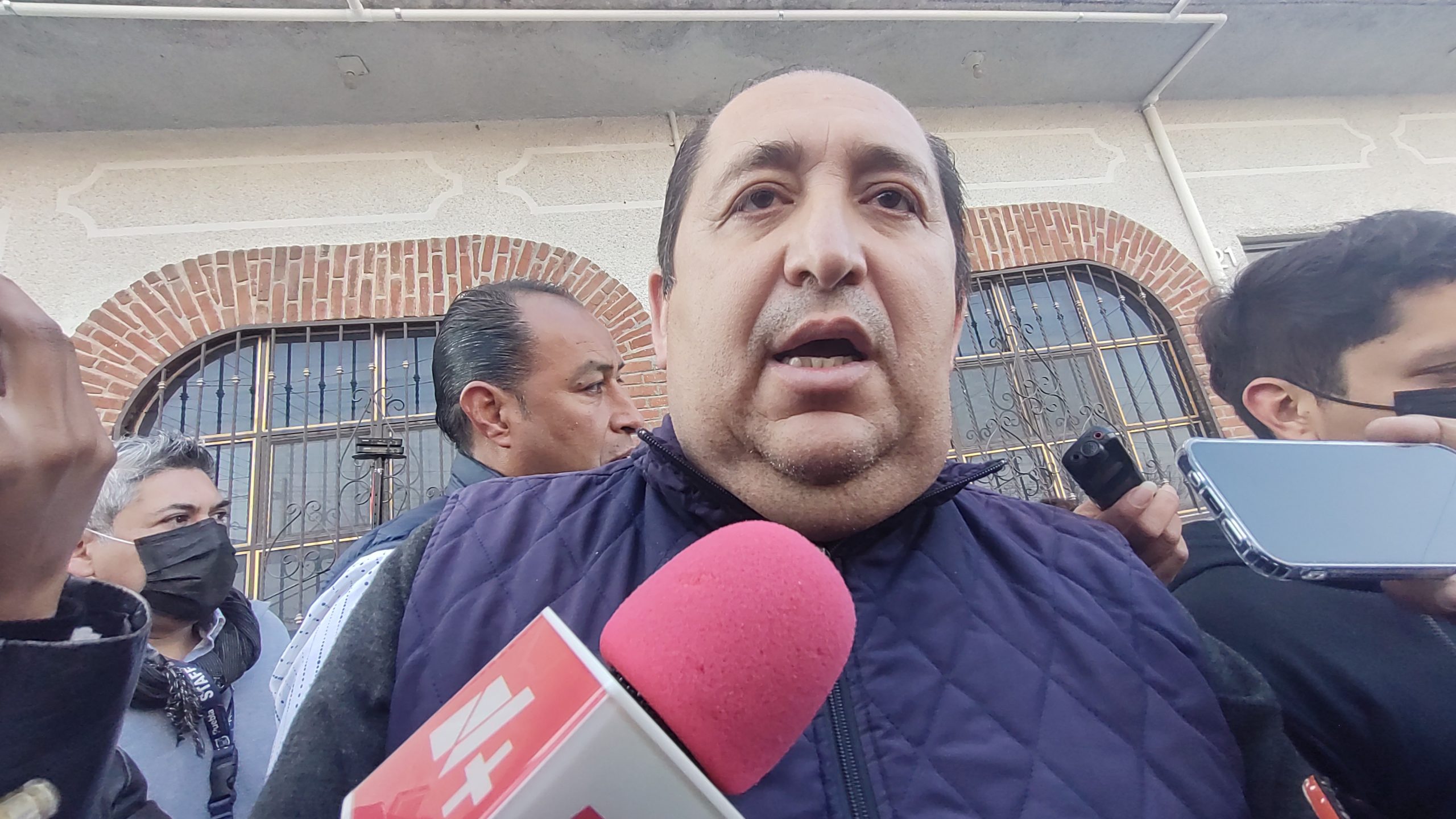 No hay obras detenidas y tampoco subejercicio: Vélez Tirado