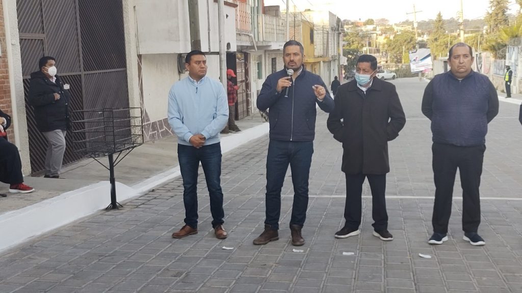 A finales de mes se emitirá convocatoria para paraderos, pendones y pasos peatonales: Adán Sánchez