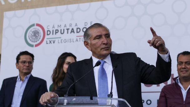 Adán Augusto niega despidos en el INE; los únicos que se quedarán sin empleo son Córdova y Murayama