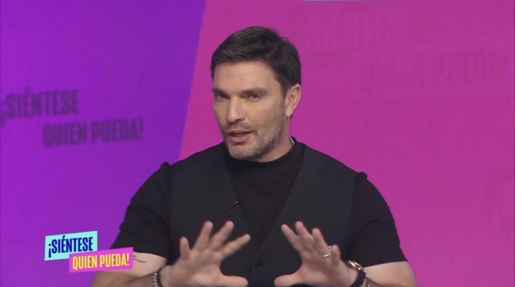 Julián Gil confiesa que quiere volver a ser padre
