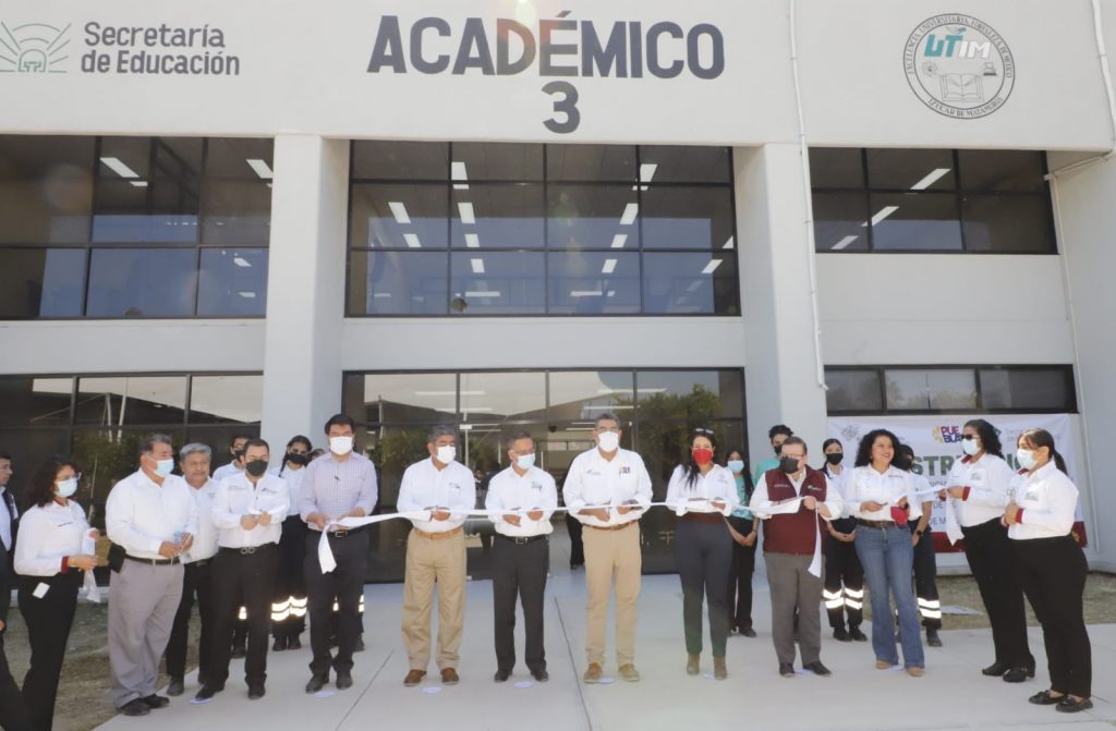 Céspedes Peregrina da continuidad a compromisos de MBH; inauguran obras educativas