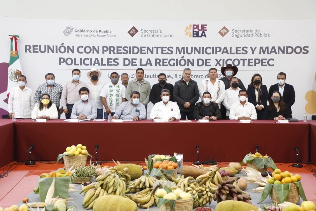 Gobierno buscará que municipios tengan conexión al C5