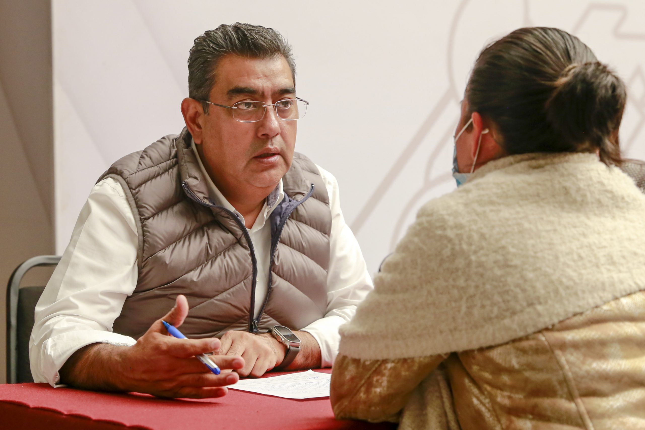 Refrenda Sergio Salomón compromiso del gobierno estatal con la salud de los poblanos