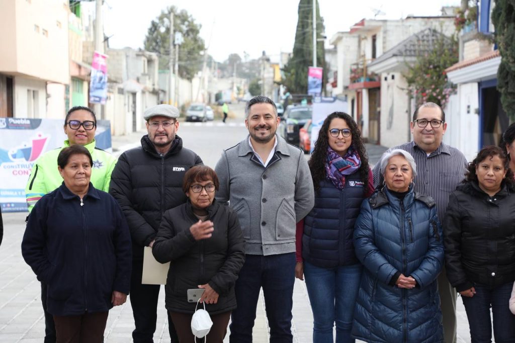 Entregan calles rehabilitadas en juntas auxiliares