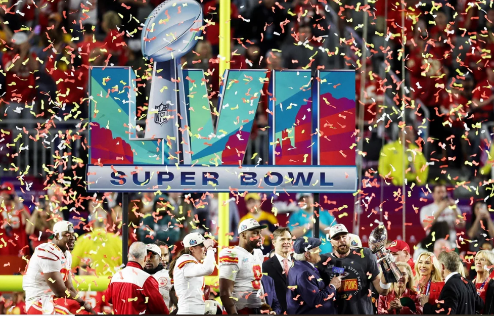 Los Chiefs remontan y se quedan con el Super Bowl LVII