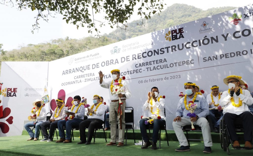 Con nuevas carreteras, gobierno del estado combate la desigualdad en la Sierra Norte: Céspedes Peregrina