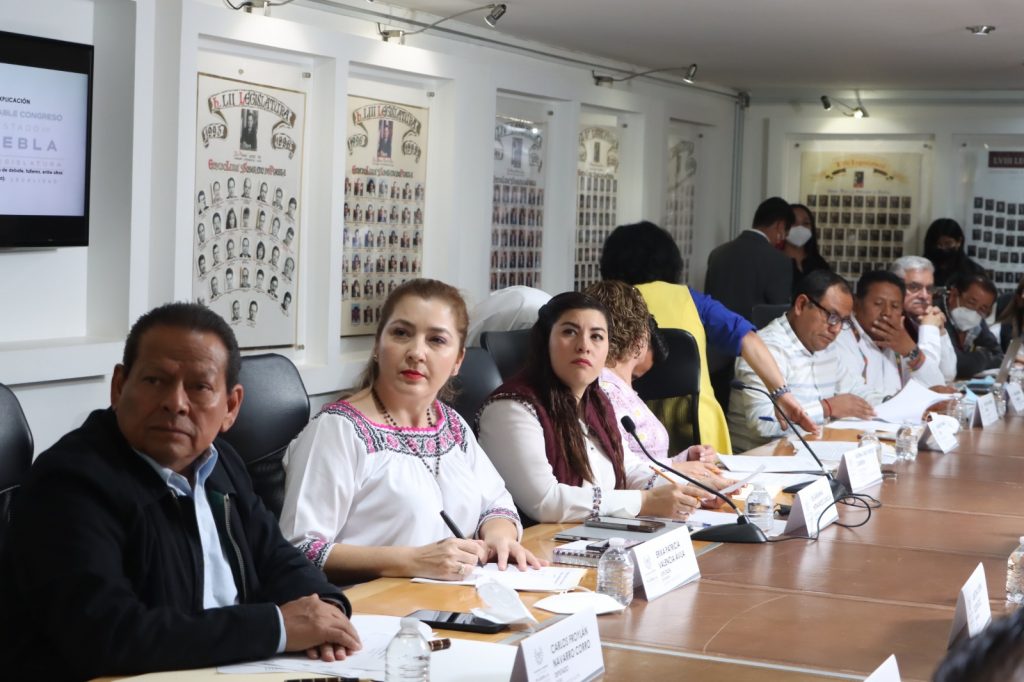 Presentan en Comisiones calendario de trabajo para la Consultas de la Ley de Educación, y  la Ley de los Pueblos y Comunidades Indígenas