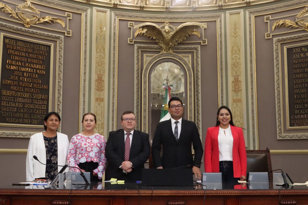 Comparece ante el Pleno del Congreso del Estado, el titular de la Secretaría de Infraestructura