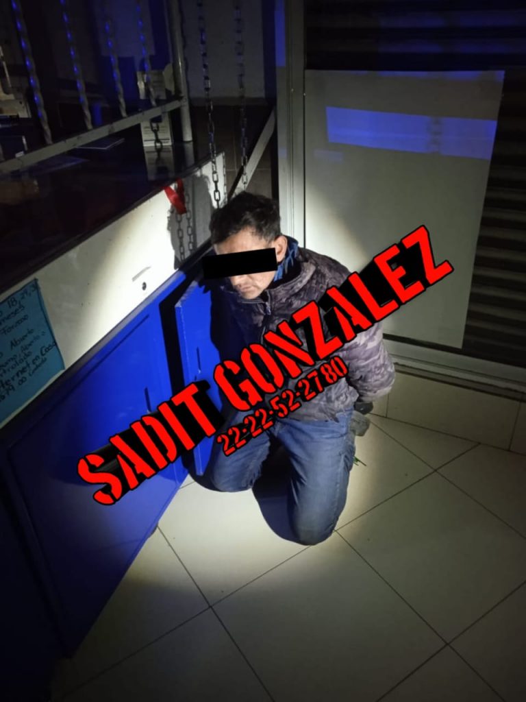 Detienen a ladrón con las manos en la masa en Texmelucan