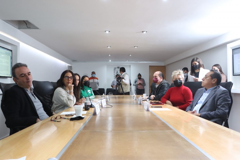 Aprueba Comisión de la LXI Legislatura reformas en transparencia para el respeto de derechos humanos