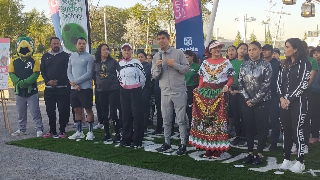 Video desde Puebla: No se quitará al hotel Colonial la custodia de la Plaza de la Democracia por podar 6 árboles, descartó Eduardo Rivera