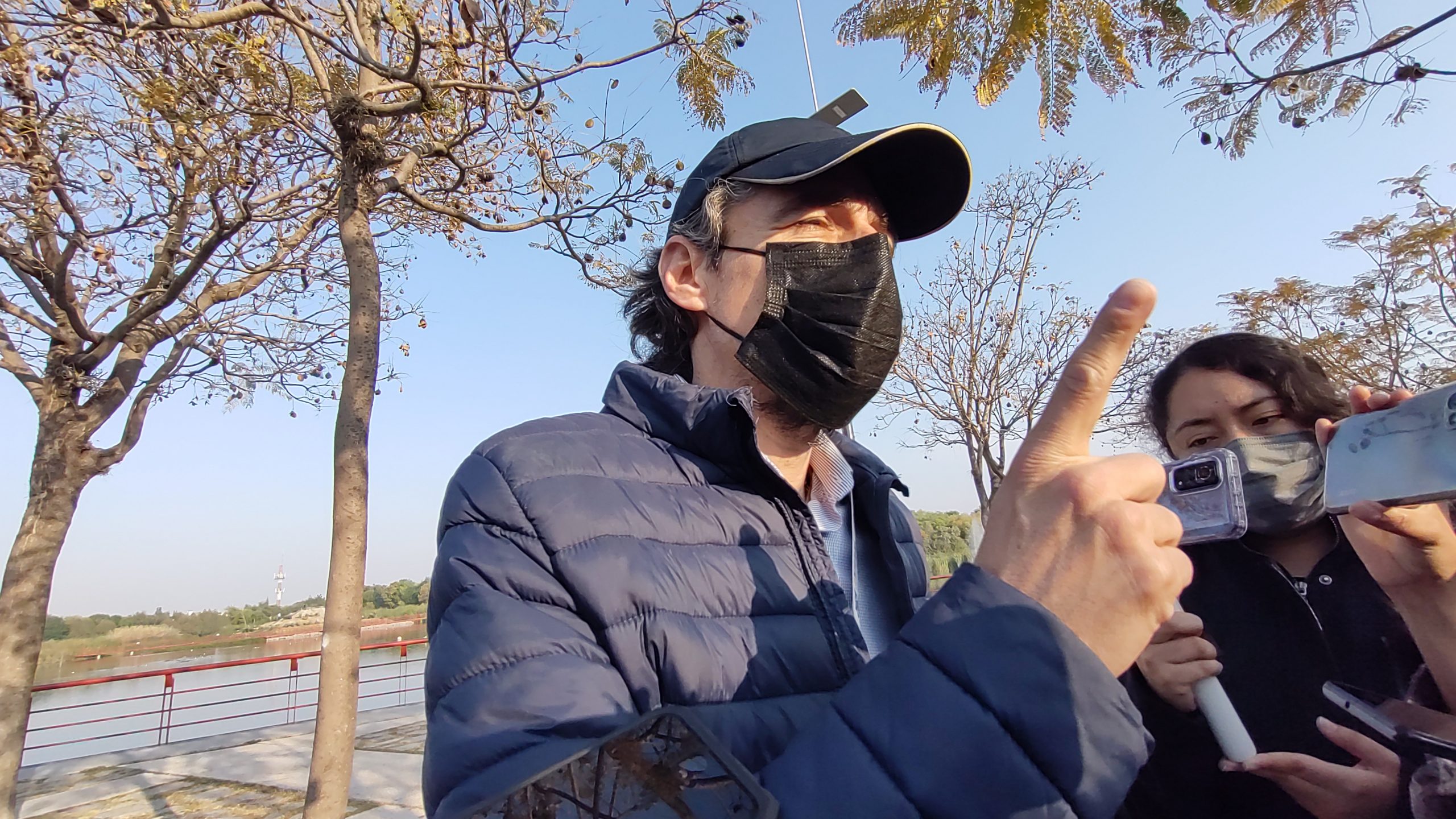 Video desde Puebla: Se debe garantizar seguridad para retirar jaulas en unidades habitacionales, admitió Matías Rivero