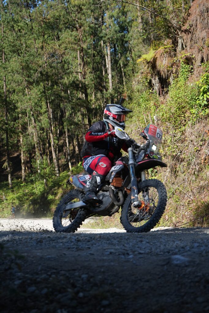 Oswaldo Lara triunfador del Rally Coast 2 Coast en Puerto Escondido