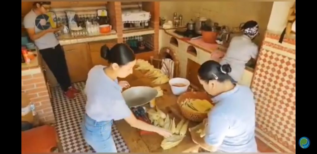 Video desde Puebla: Hoy, tamaliza por el Día de la Candelaria