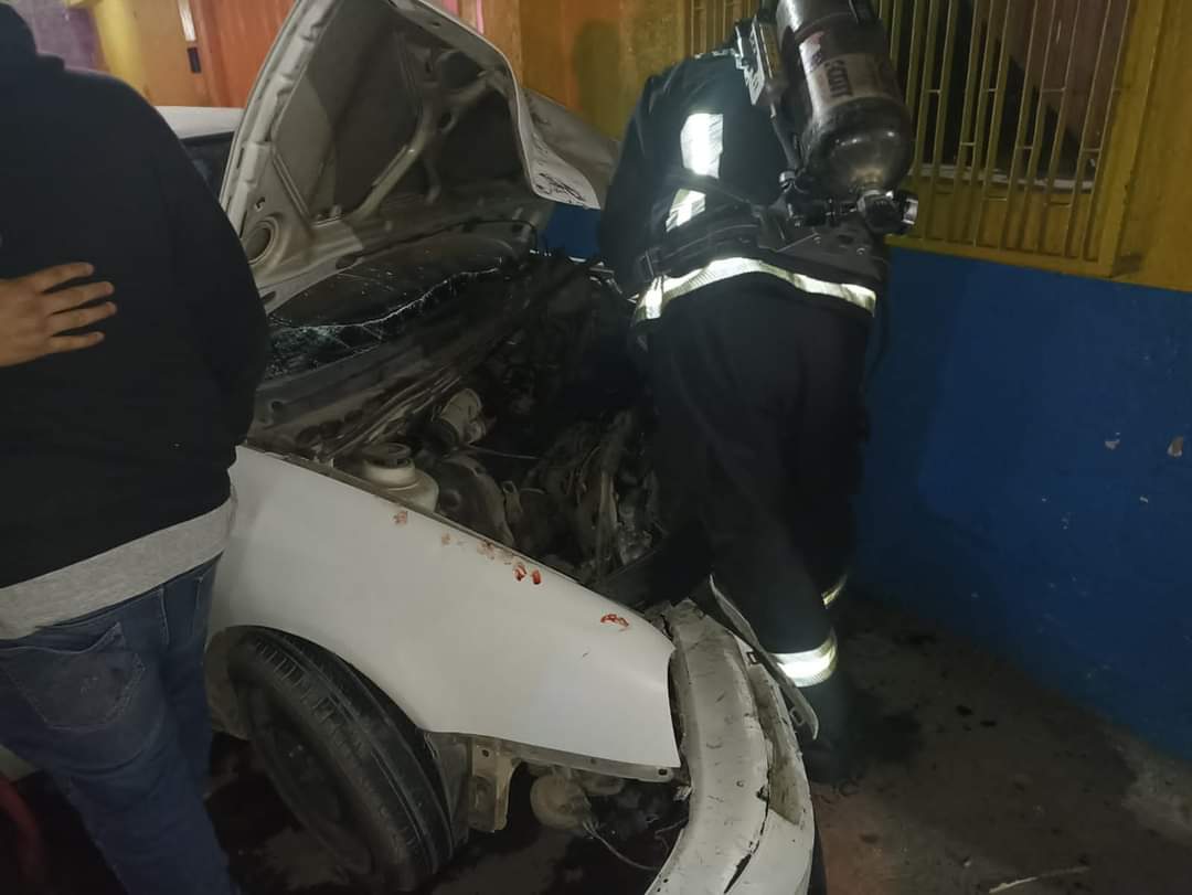 Fuerte accidente en Amozoc deja lesionados