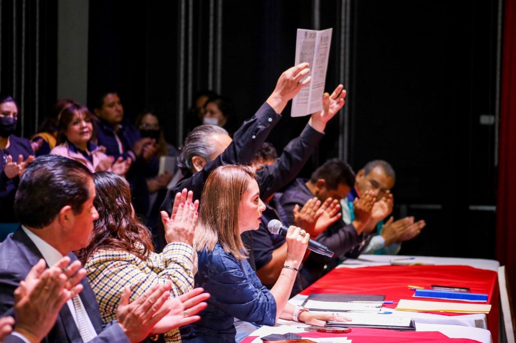 Paola Angon informa aumento del 14.7% global para trabajadores de base